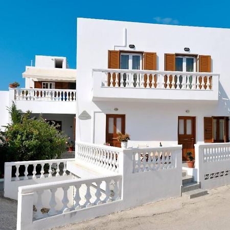 Alisahni Apartment 아다마스 외부 사진
